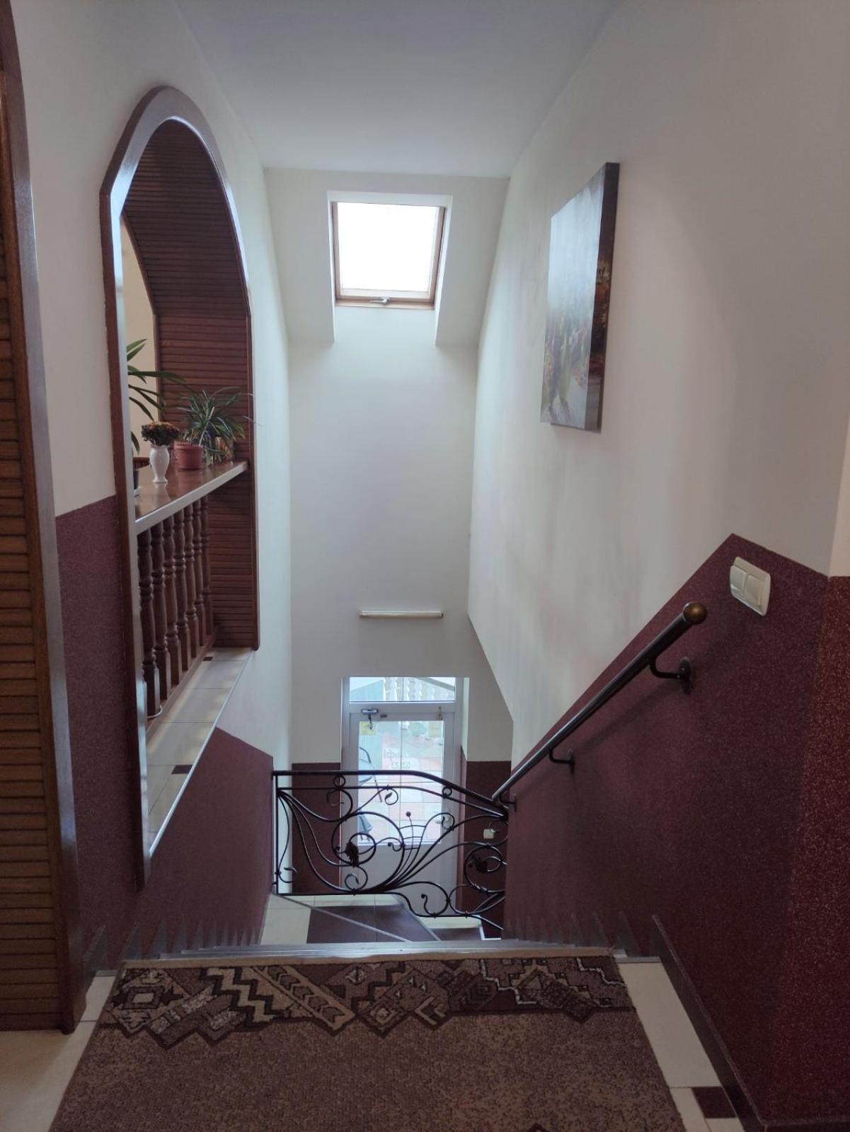 Hotel Delfin Munkács Kültér fotó