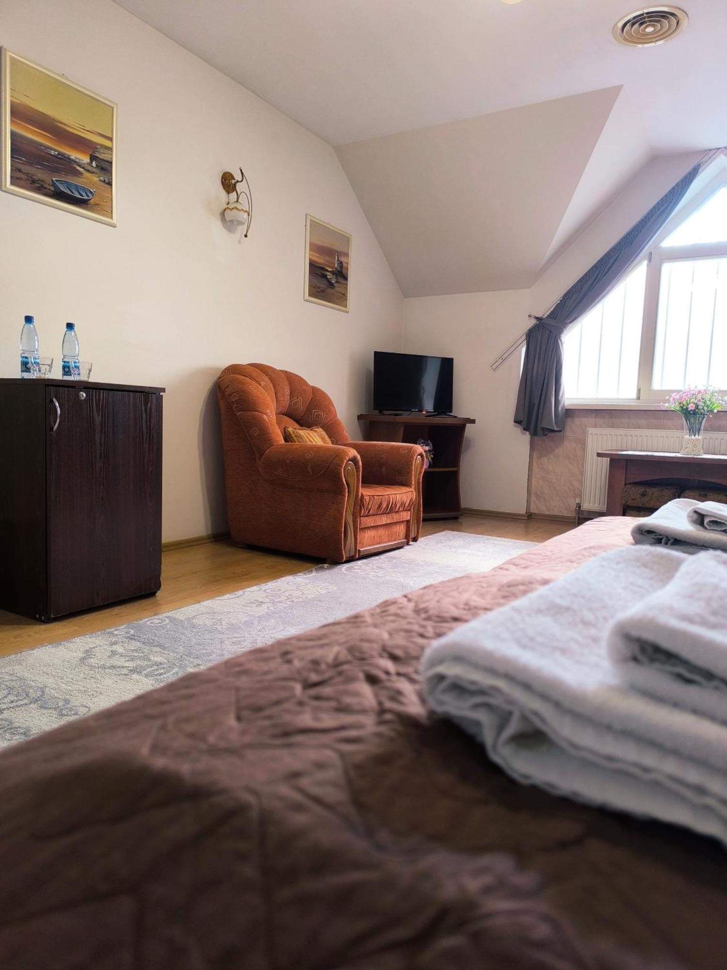 Hotel Delfin Munkács Szoba fotó