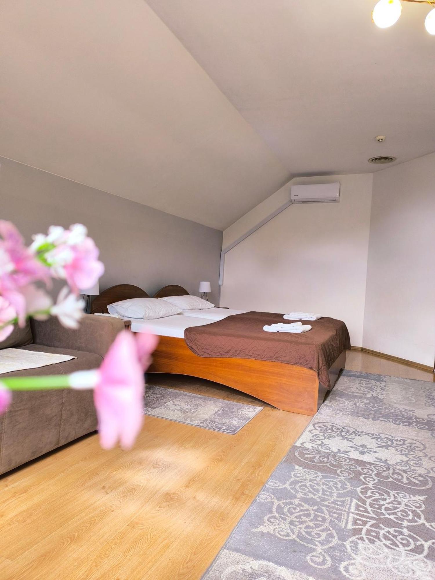 Hotel Delfin Munkács Szoba fotó